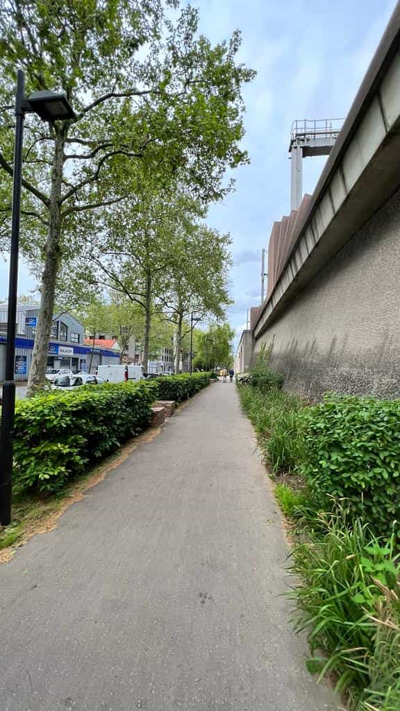 Le long de la route de Malakoff