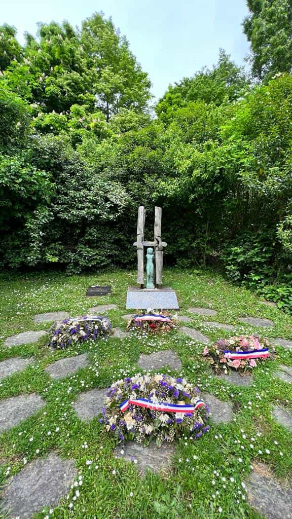 Hommage aux 6 millions de juifs exterminés