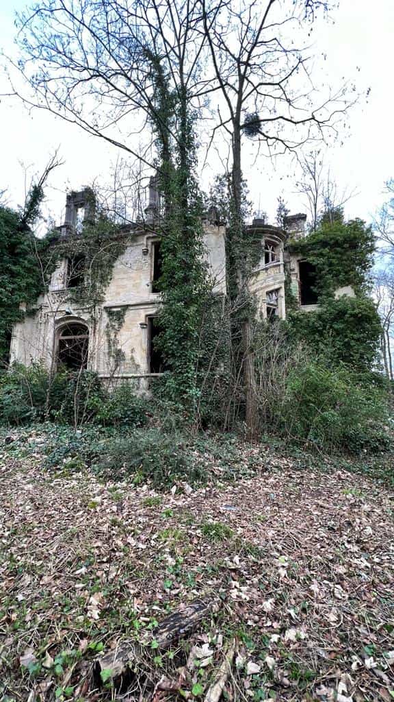 Une autre vue du château