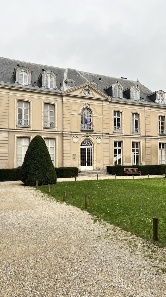 Le château Sainte-Barbe à Fontenay-aux-Roses