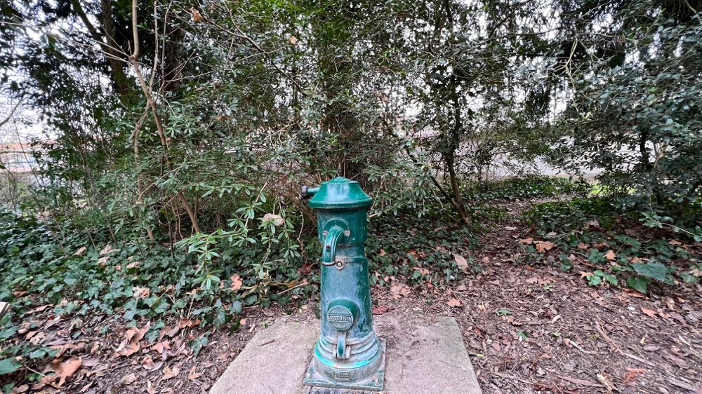 Fontaine mise à disposition