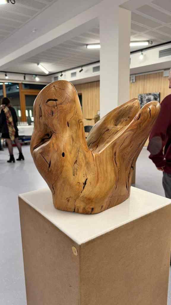 "Caresse-moi – Sculpture bois", Valérie Nogier